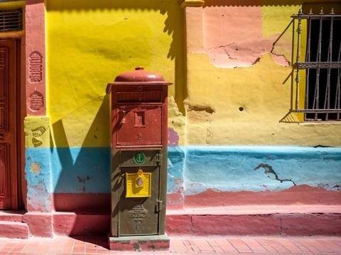 Bolivia (Plurinational State of) La Paz Post box 