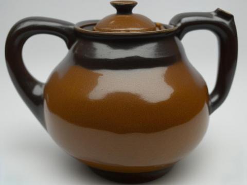 Benin Cotonou Tea pot